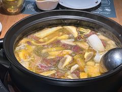 -一朵菌·野生菌探索家火锅(南亚店)