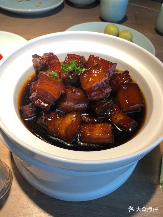 小菜园(经开万达店)农家红烧肉图片