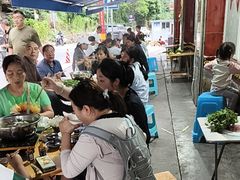 -黑竹沟新场牛肉火锅