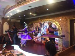 表演-维吾尔餐厅(宜山路店)