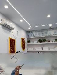 -蕾特恩专业祛痘.面部皮肤管理