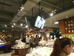 -爱9味·火锅自助主题餐厅(西站店)