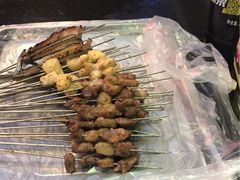 -清真磊磊烧烤老店(饮虎池街34号店)