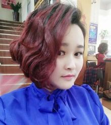 -时尚殿堂明星门店
