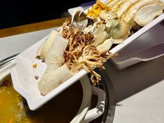 鲜菌拼盘-菌彩云南野生菌火锅(呈贡七彩云南第壹城店)