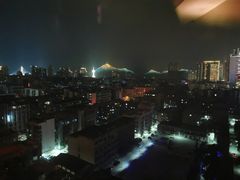 -清能·清江酒店(夷陵广场CBD中心店)