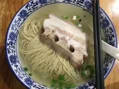 枫镇大肉面-裕兴记·三虾面(西北街总店)