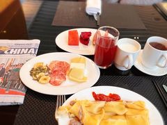 -圣丰索菲特·2 On 988 Café 自助餐厅