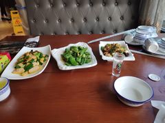 -宣威山野人家·云南菜·菌火锅(金碧店)