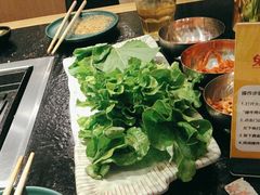 -臻牛烤肉