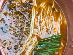 -云海肴·汽锅鸡·云南菜(天山百盛优客店)