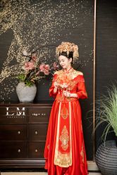 -Lady  Jane高端婚纱礼服馆