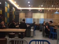 大堂-回味鸭血粉丝汤(南京站店)