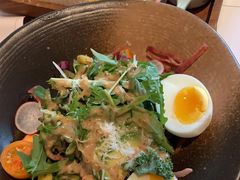托斯卡尼蔬菜沙拉配酸奶芒果汁-原石牛扒·约会餐厅(龙城万科里店)