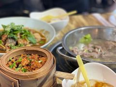 -冯烫烫跷脚牛肉·川菜小馆(武胜西街店)