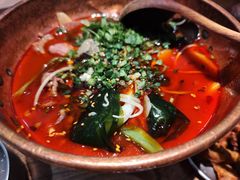 -成都你六姐·牛肉冒菜(上海环宇荟店)