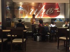 -必胜客(WOW中心城店)