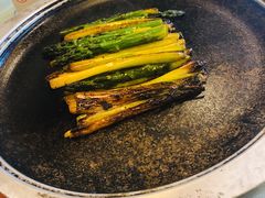 黑椒肉葱煎芦笋-上海皇廷花园酒店·御宴中餐厅