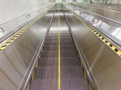 -红土地(地铁站)