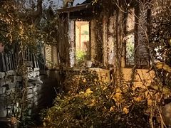 -斯多格书乡(北京大学畅春园店)