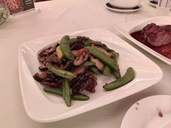 红枣鲜冬菇炒牛肉-葡京日丽(澳门葡京酒店)