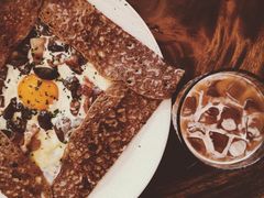 鸡蛋蘑菇熏肉荞麦可丽饼-RAC BAR(安福路店)