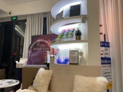 -倩极·精研痘敏肌管理
