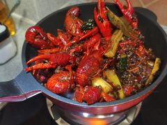 -肥肥虾庄·金牌油焖大虾(汉口城市广场店)