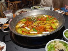 -小饕荟雅安贡椒鱼鲜馆(广福桥店)