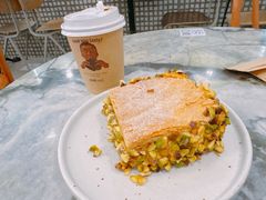 开心果拿破仑蛋糕-OUR Bakery(国贸商城店)