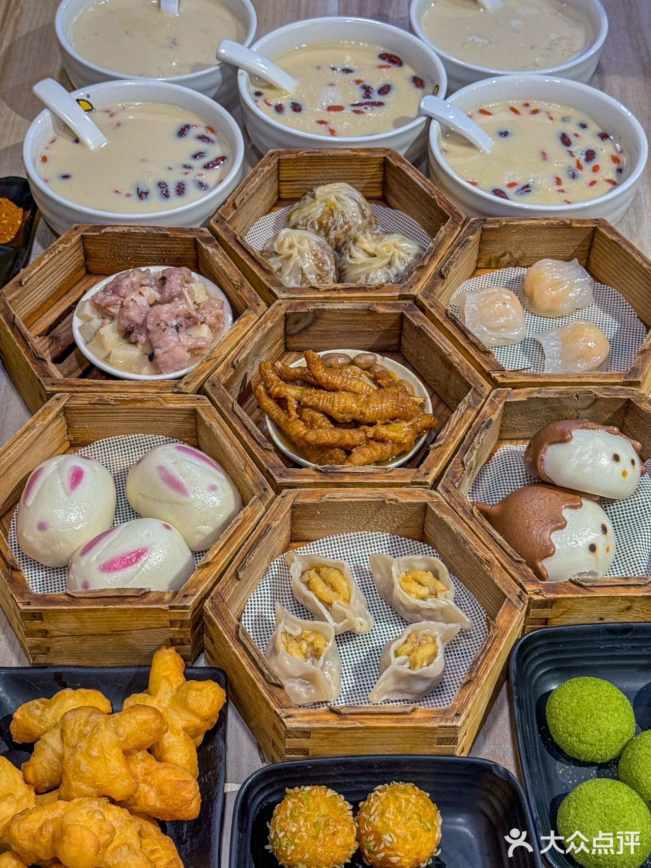 原来九街潮人们的深夜食堂在这里呀‼️  