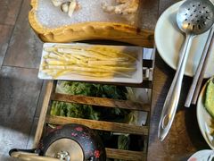 -滇釜火锅·能喝汤的火锅(车公庄店)