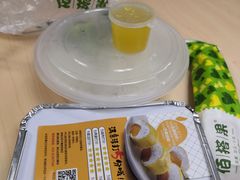 -佰搭果·广式茶餐厅(西华路店)