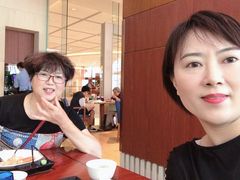 -怡咖啡海鲜自助餐厅(浦东香格里拉店)