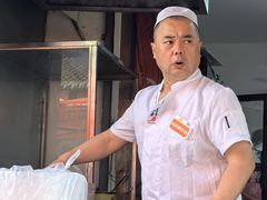 -哈海英麻辣烫(中华西路步行街店)