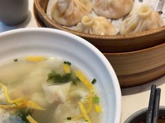 -馋三尺蟹粉小笼(人民广场店)