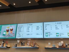 -星巴克臻选(上海合生汇1F店)