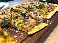 罗勒蘑菇鸡肉披萨-Maxpoint Kitchen 西餐咖啡(乐峰广场店)