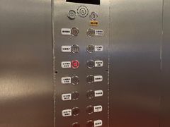 -谜盒子奇幻密室(南屏店)