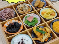 -轻蔬不用等·素食(江苏路店)