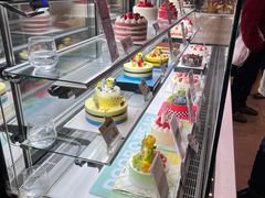 -巴黎贝甜(大宁国际商业广场店)