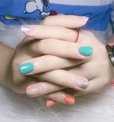 -CHILLI CHILLI 美甲美睫半永久丝雾眉