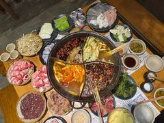 -白乐天毛肚火锅馆(南滨路店)