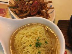 -新大咀港式茶餐厅(宝山万达店)