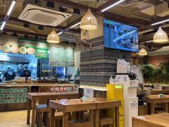 -云阿蛮云南生烫牛肉米线(奉贤路店)