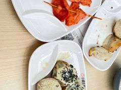 -小杨生煎(金山百联购物中心3楼店)