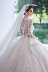 -艾米丽婚纱礼服