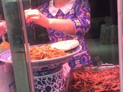 -清真拉妈卤味(回民街店)