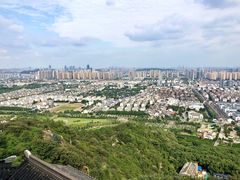 -灵岩山风景区