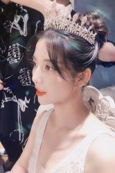 -艾米丽婚纱礼服